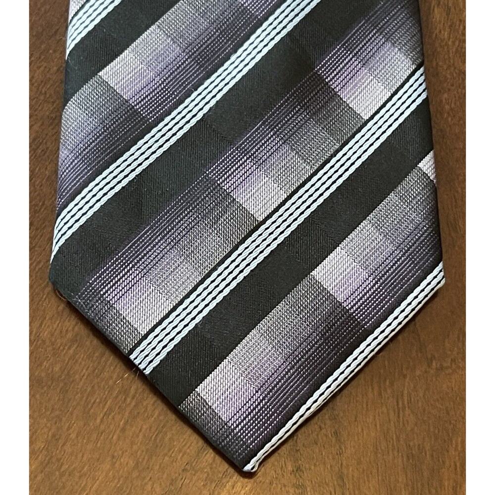 Duomo Milano Hand Made Purple Black 100% Polyester Men’s Neck Tie Made In China